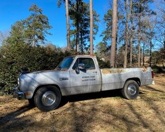 1989 Dodge 250 (Single Owner) with Cummins Turbo Diesel in excellent running and driving condition!