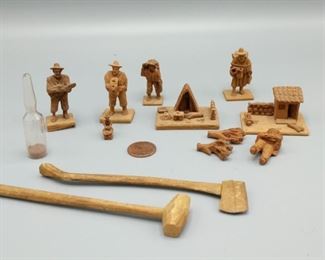 Columbian hand carves wooden figures. Most figures are 1 1/2" tall, but little guy is only 1/2" tall. Settings are 1"x2"x1". The hammer is 5" long.

https://ctbids.com/#!/description/share/752911