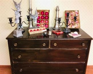 Antique chest of drawers 36” 