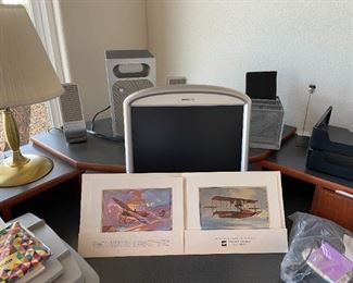 Variety of computer accessories