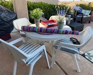 Resin patio set