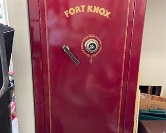 Fort Knox tall safe