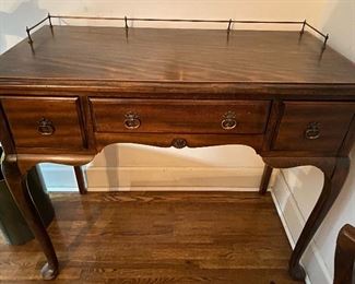 Lot 10: $195- Queen Anne desk with gallery 38"W x 19"D x 31"H