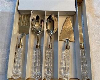 Lot 83: $35-Versailles 5 piece crystal handles serving set