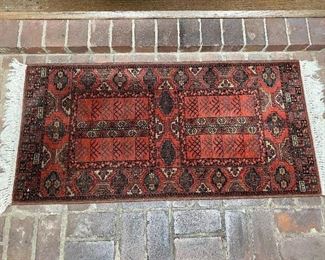 Lot 62: $150 - Atrium rug 26" x 55"