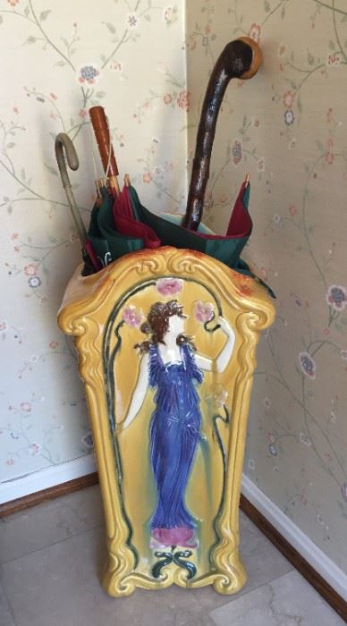 American Art Nouveau style molded Majolica umbrella Stand, early 20th century.
