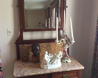 English George III style fruitwood mottled gold marble-top wash stand with cheval mirror.