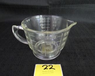 Vintage Hazel Atlas glass measuring cup