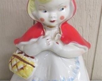 1940's Hull Little Red Riding Hood Cookie Jar w/Closed Basket