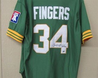 Rollie Fingers Autographed Jersey