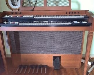 Conn Electric Organ