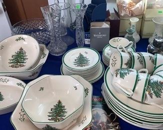 Spode Christmas Tree Service and Serving Dishes