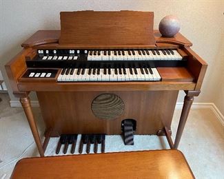 Hammond organ needs tlc