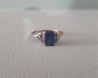 Sapphire Impression Ring. Size 9.