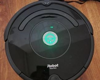 I ROBOT with Charger - Tested and Working