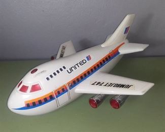 VTG 1988 Cheng Ching Toys 16â Jumbo Jet 747 Air Plane - Battery Operated