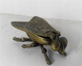 Vintage 3.5" Solid Brass Fly Bug Insect Trinket Hinged Box Ashtray Figurine