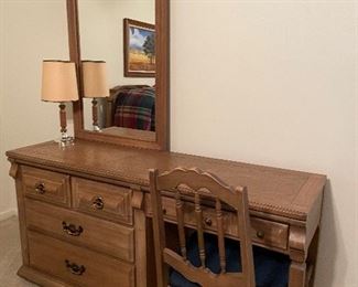 Dresser w/mirror & chair