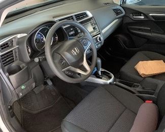 2019 Honda Fit $16,990 
Vin 3HGGK5H40KM706125                                   Body Style:HATCHBACK 4-DR
Manufactured in:
MEXICO
Engine Type:
1.5L L4 SOHC 16V
Transmission:
Continuously Variable Transmission
Driveline:
FWD
Tank:
10.60
Fuel Economy:
33 City / 40 HIGHWAY

Anti-Brake System:
4-Wheel ABS
Steering Type:
R&P