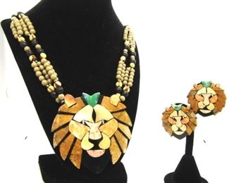 2000 - Beaded Lion Necklace w/ Matching Earrings 26" 