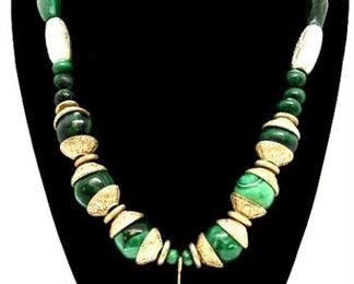 2002 - Emerald Colored Beaded Necklace 30" 