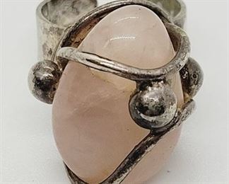 2207 - Ring with Agate Stone Size 7 
