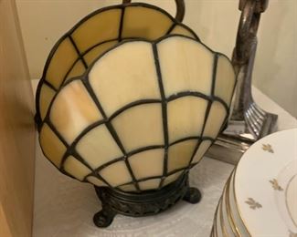 You can't tell but I really need to clean this shell lamp.  If I forget to clean it and you buy it, I will gladly clean it for you before you leave.  