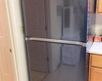 Samsung refrigerator