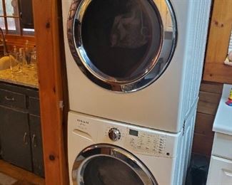 Great condition,  Washer / Dryer set 