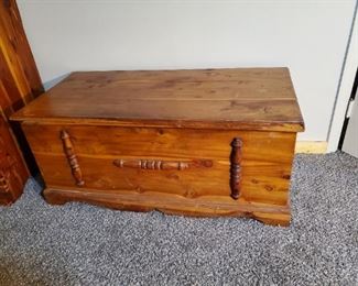 Vintage cedar hope chest 