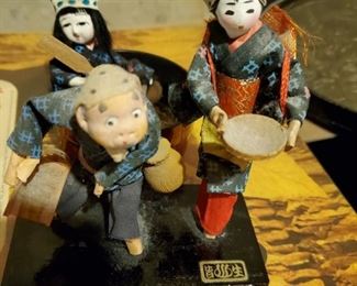 Doll figurines