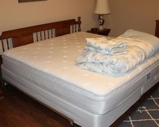 maple King bed, Sealy mattress set
