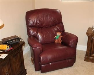 Lay-z-Boy, leather