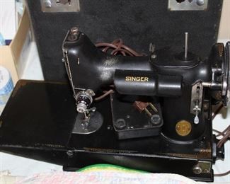 Singer 221 Featherweight