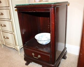 mahogany nightstand