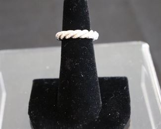 18 KT White Gold Pave Diamond Twist Ring. Made In Italy. Ring Size 5. Will Ship.