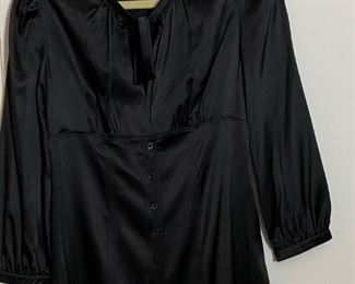 Burberry Black Silk Button Up Blouse With Tie Collar  Womans Size 4
