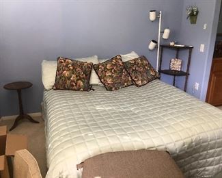 Full size bed, pillows, side tables, lamp,