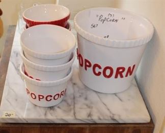 What a great Popcorn set. Also stand is heavy cutting board set on wheels 