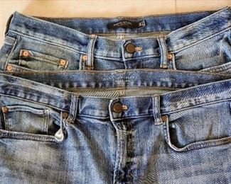 Over a dozen Bananna Republic distressed style slim fit jeans (33x30) Like New.