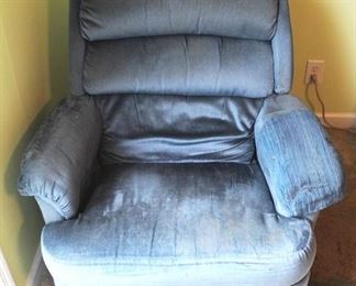 86 - Vintage Recliner