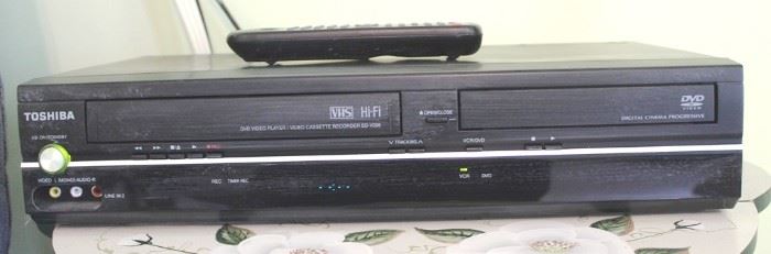 103 - Toshiba DVD/VHS Player w/ Remote