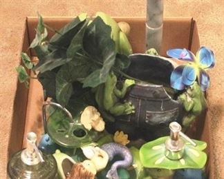 118 - Tray Lot of Assorted Items