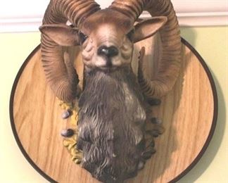 119 - Rams Head Decoration