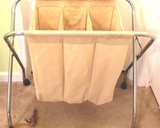 122 - Rolling Laundry Cart