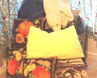 127 - Lot of Assorted Linens, Pillows, etc