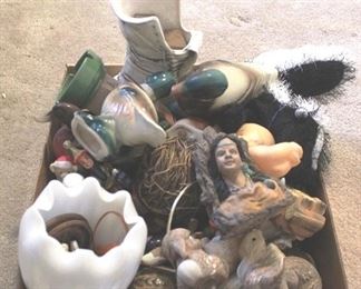 166 - Tray Lot of Assorted Items