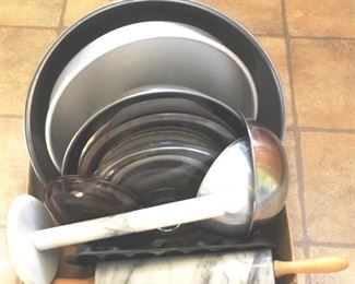 218 - Tray Lot of Assorted Items