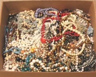 222 - Tray Lot of Assorted Costume Jewelry