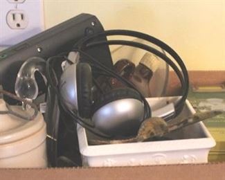 237 - Tray Lot of Assorted Items